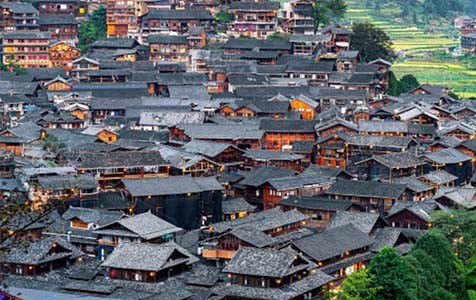 上饶6种常见的外墙仿石漆施工工艺！